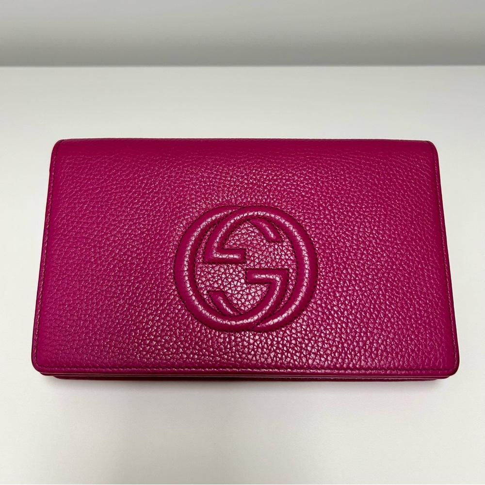GUCCI Mini Soho Pebbled Leather Wallet On Chain Crossbody Bag Magenta Hot Pink - Picture 3 of 16